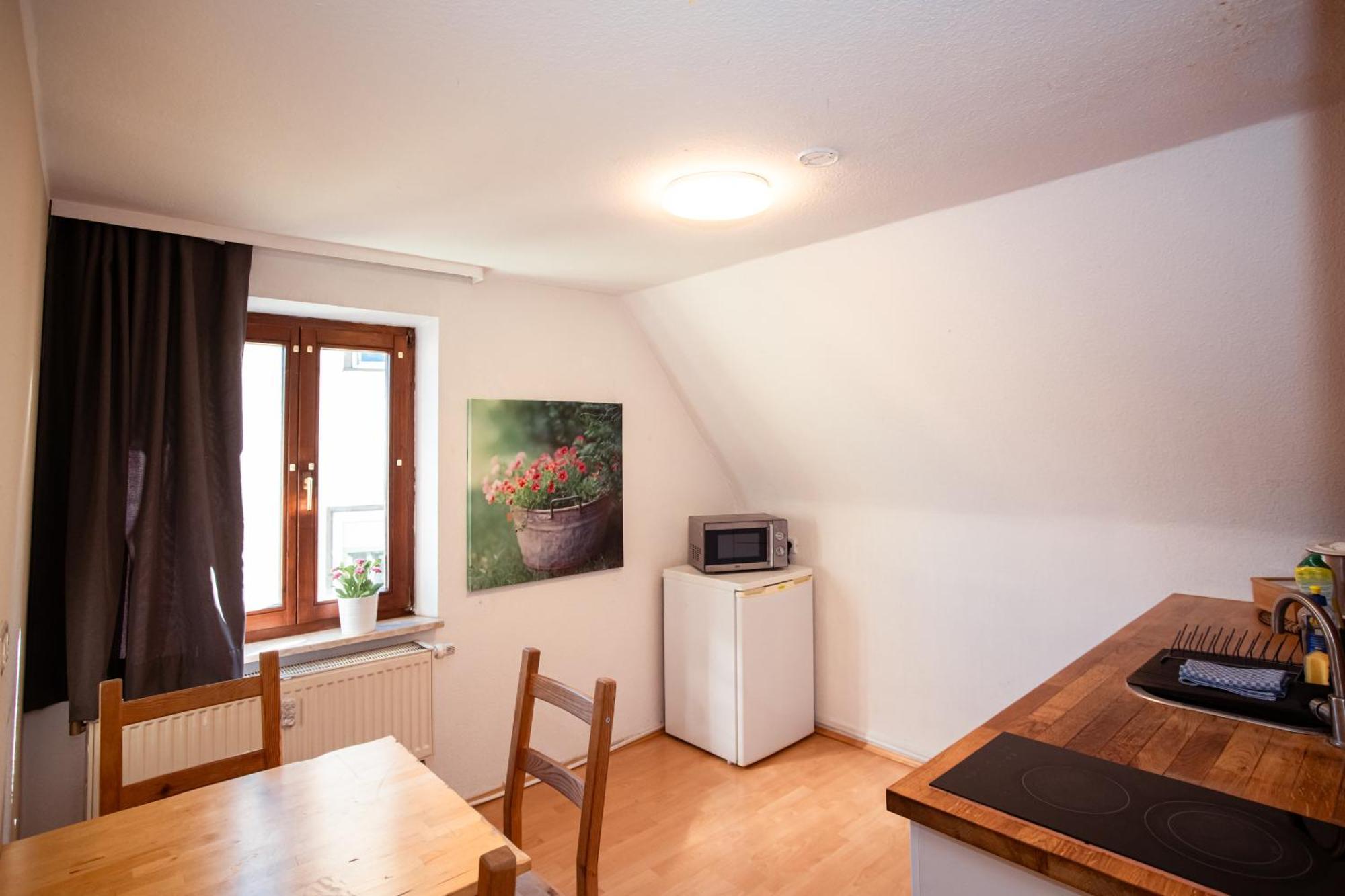 Haus99 Budget Pension & Apartments Fürth 外观 照片