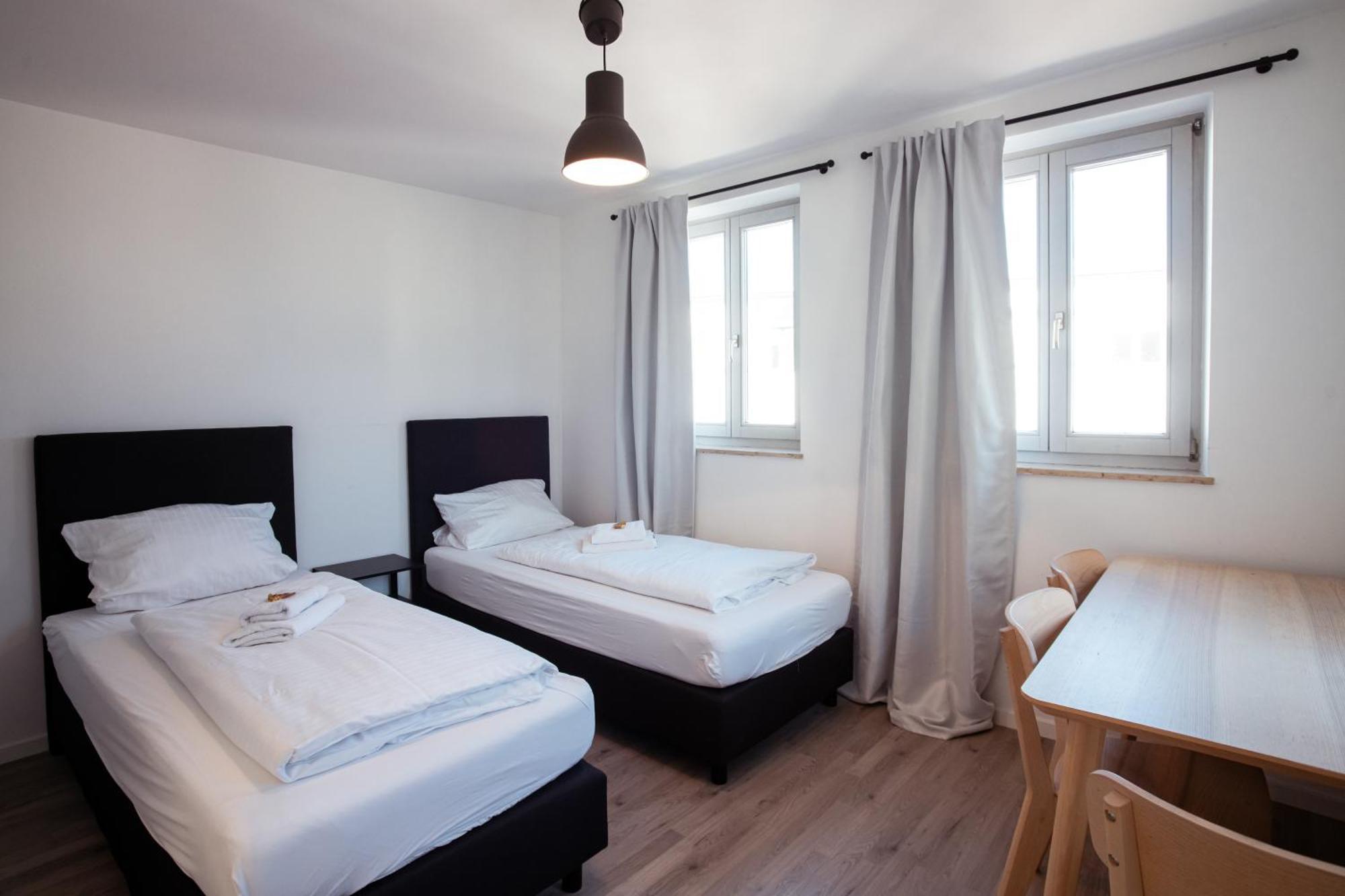 Haus99 Budget Pension & Apartments Fürth 外观 照片