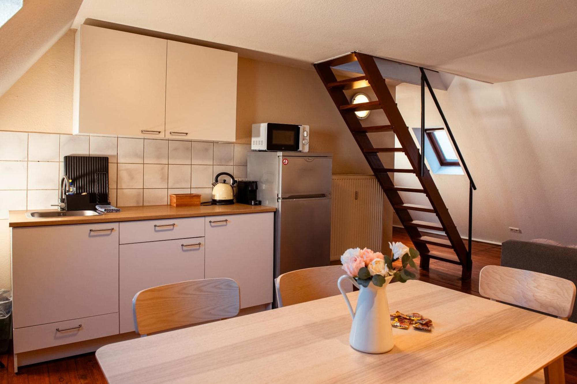 Haus99 Budget Pension & Apartments Fürth 外观 照片