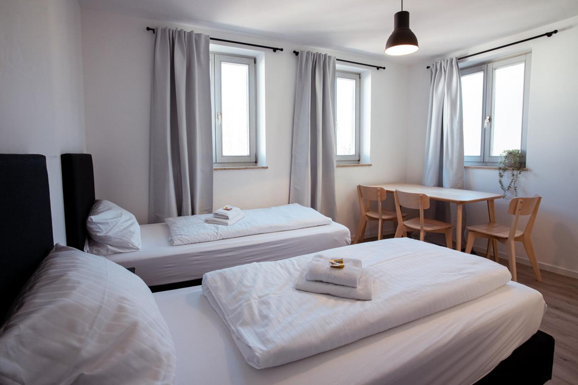 Haus99 Budget Pension & Apartments Fürth 外观 照片